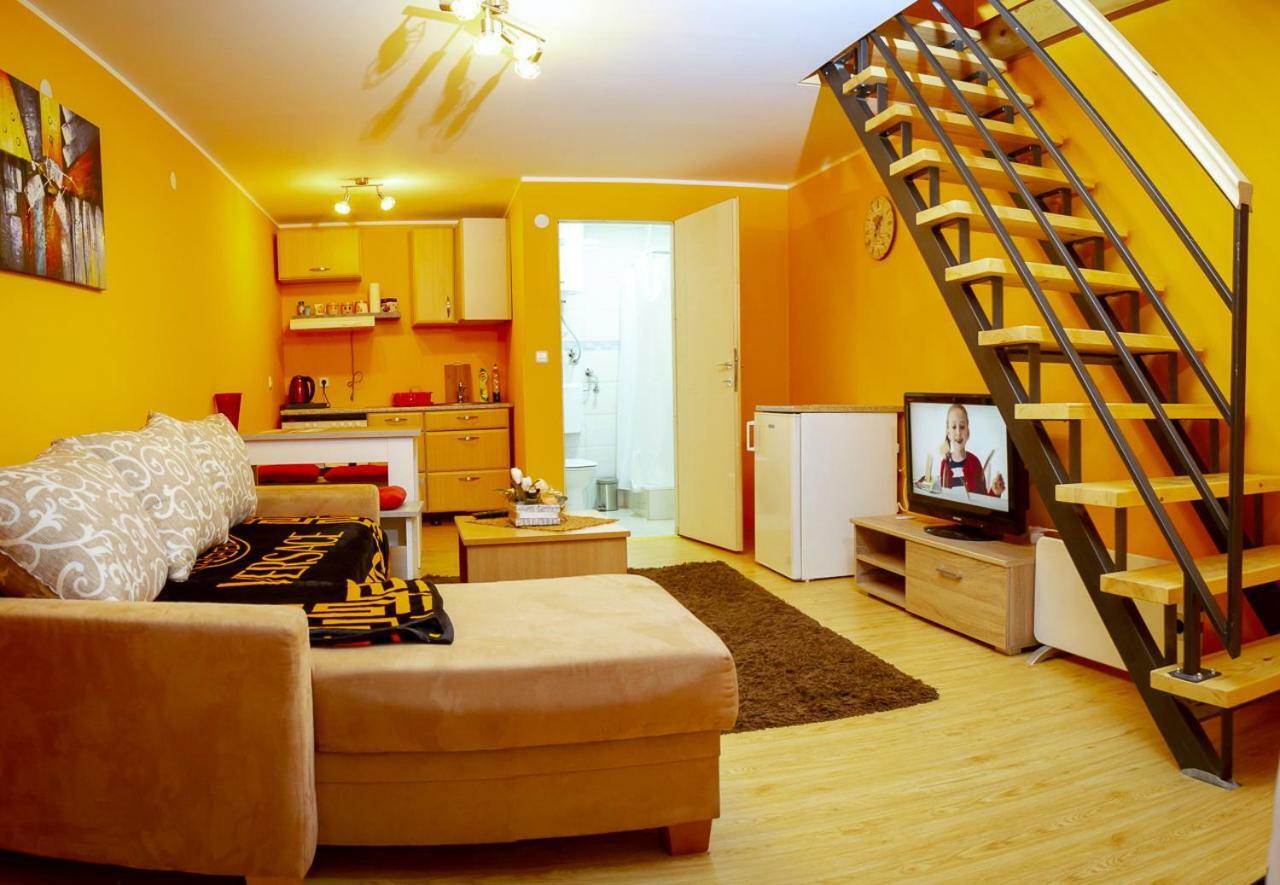 Casa Simon 3 Hotel Subotica Exterior photo
